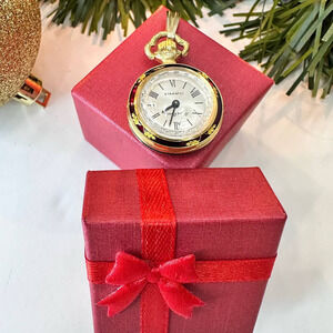 Vintage Andre Rivalle 17 Jewels Wind-Up Pendant Watch